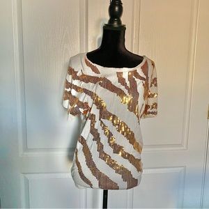 2b Bebe White and Gold Top
